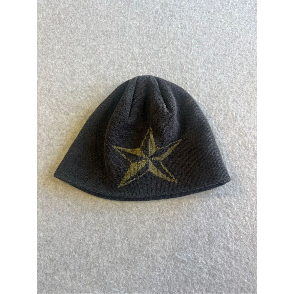Hot Topic Nautical Star stamped beanie